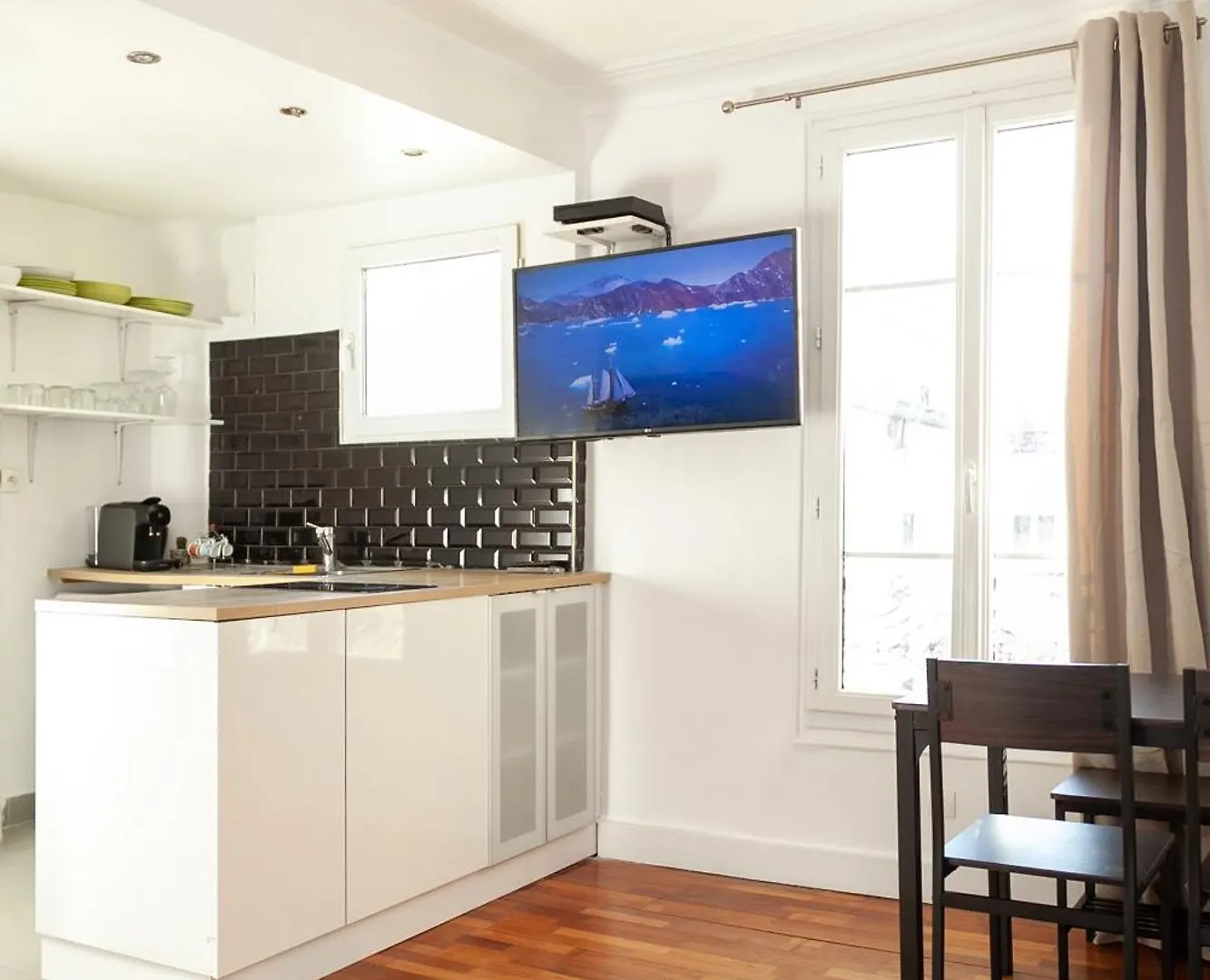 - 4 Couchages A Proximite D'opera Et Des Metros Apartamento *