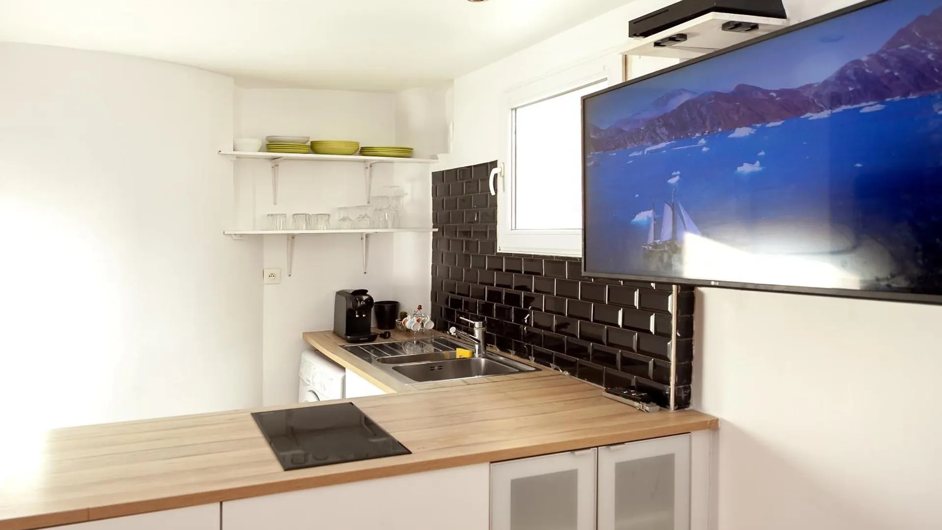 - 4 Couchages A Proximite D'opera Et Des Metros Apartamento